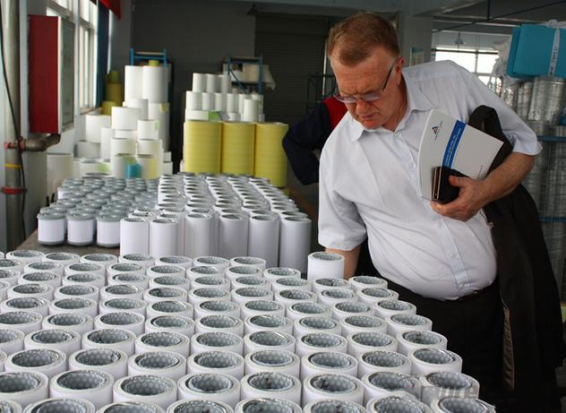 意大利客戶參觀艾普利生產(chǎn)基地(圖5) 意大利客戶參觀艾普利生產(chǎn)基地(圖5)